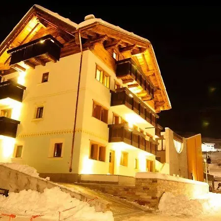Pedranzini Hotel apartamentowy